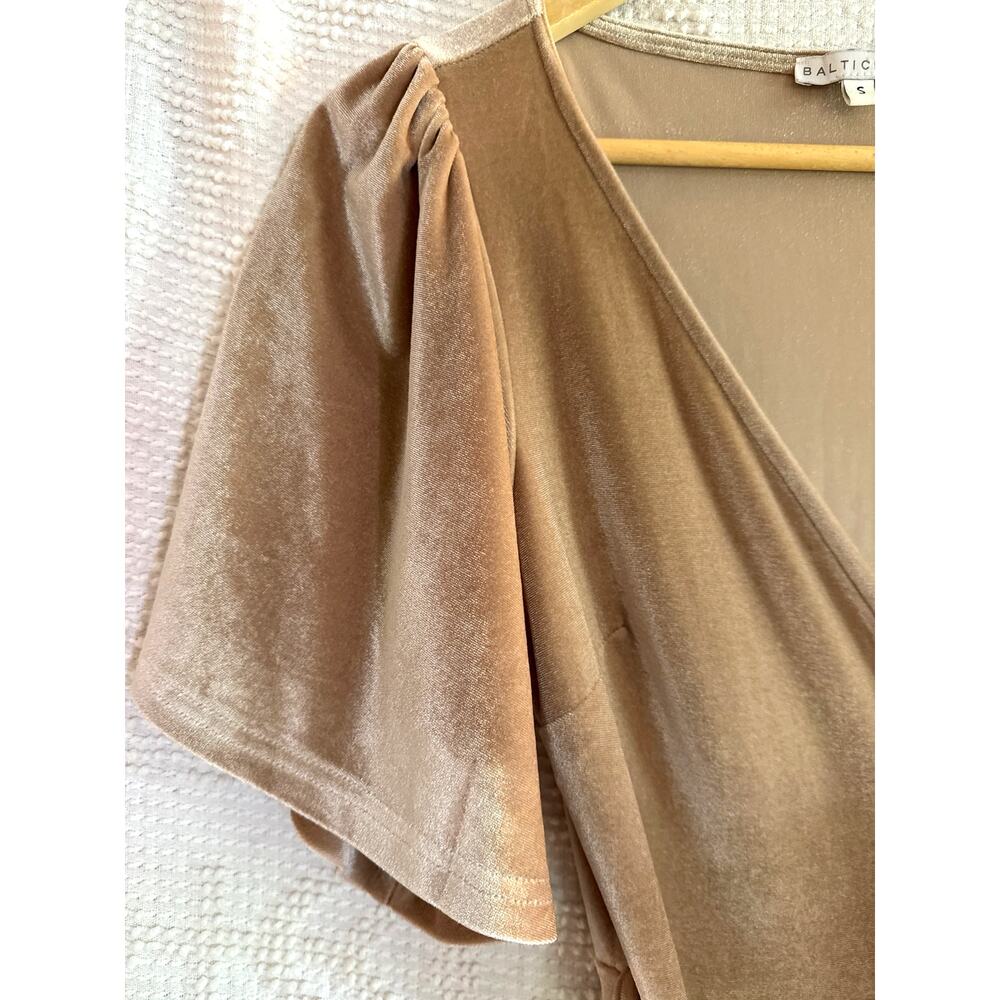 Wedding Guest BALTIC BORN Taupe Maxi Wrap Dress Size Small Flutter Sleeve Velvet